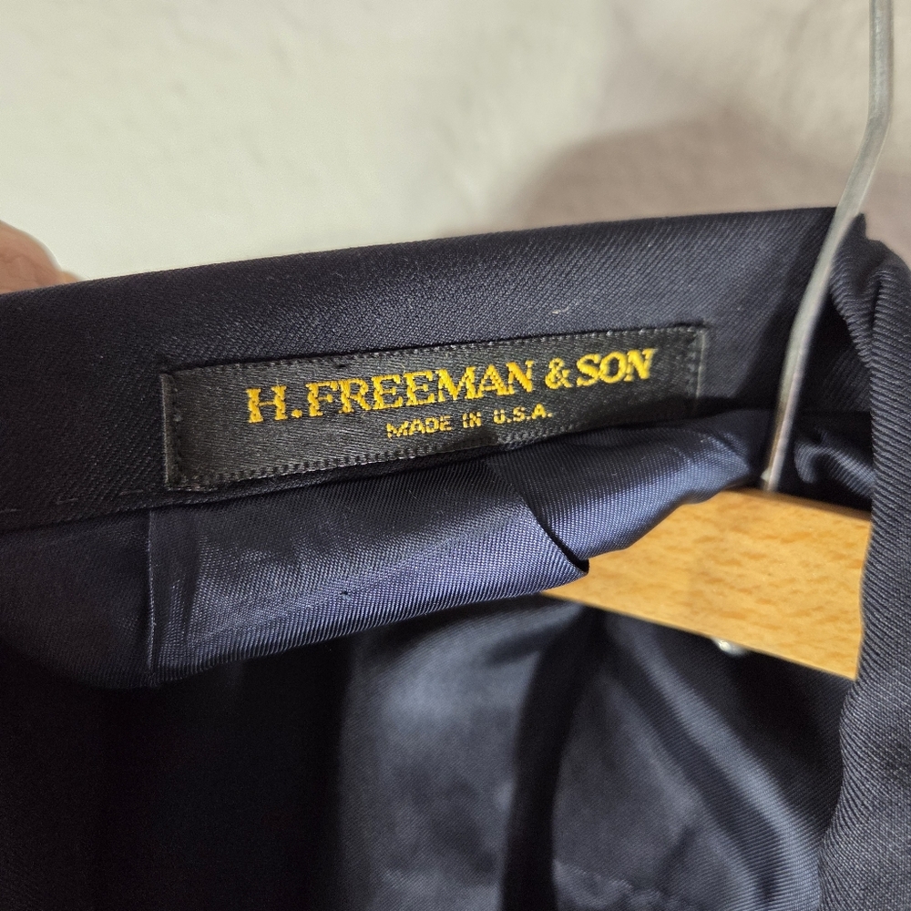 H. Freeman & Son 42 Navy Blue Sport Coat Blazer Jacket Solid 100% Wool - Picture 14 of 16